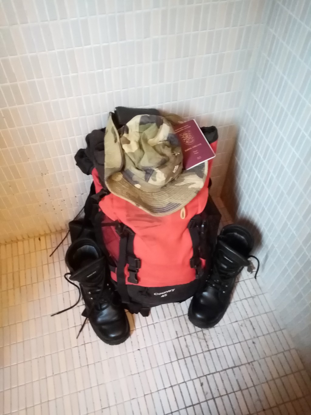 HUOLELLINEN VARUSTAUTUMINEN  – CAREFUL&nbsp;PREPARATIONS